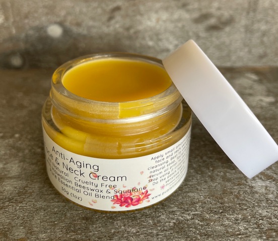 anti-aging-face-neck-cream03
